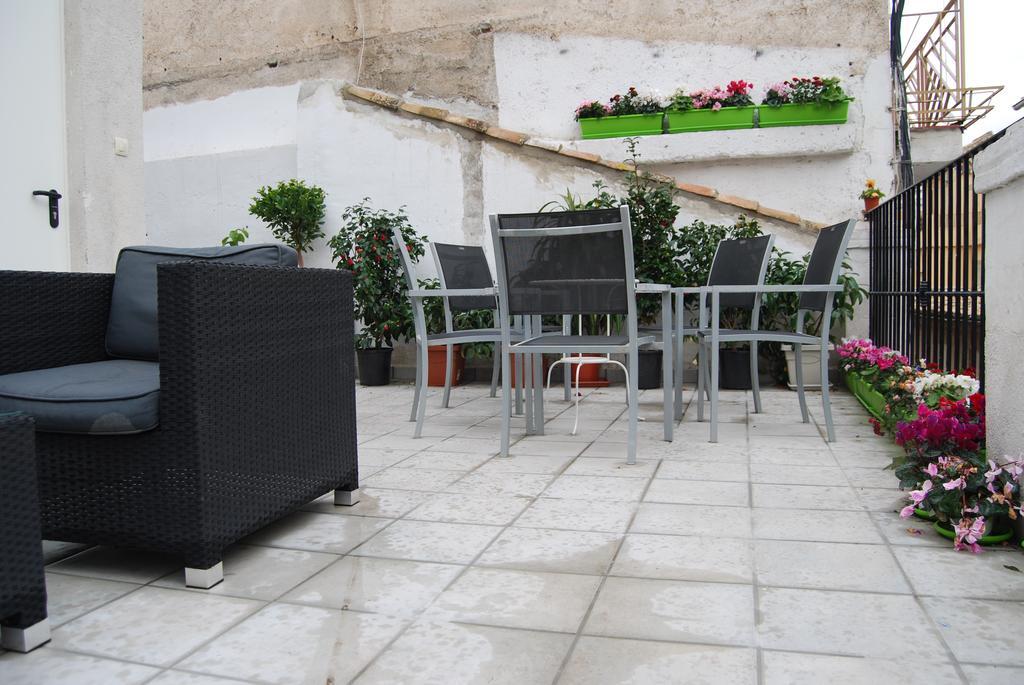 Oh! My Hostel Granada Buitenkant foto