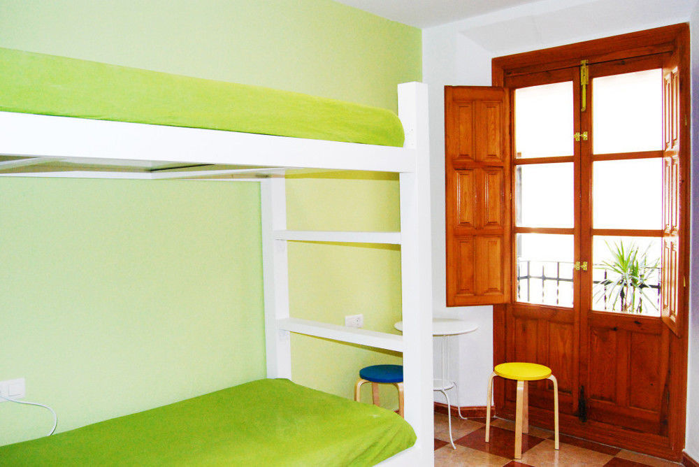 Oh! My Hostel Granada Buitenkant foto