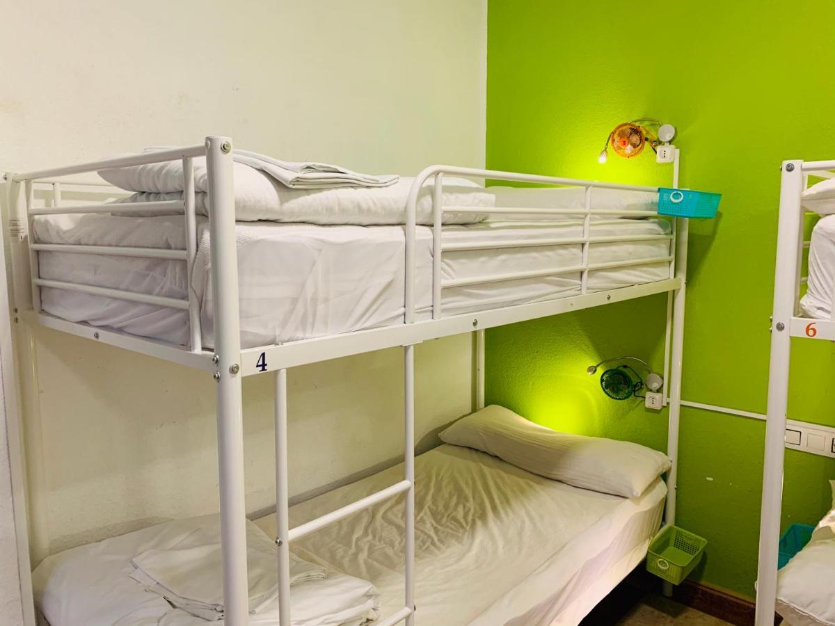 Oh! My Hostel Granada Buitenkant foto